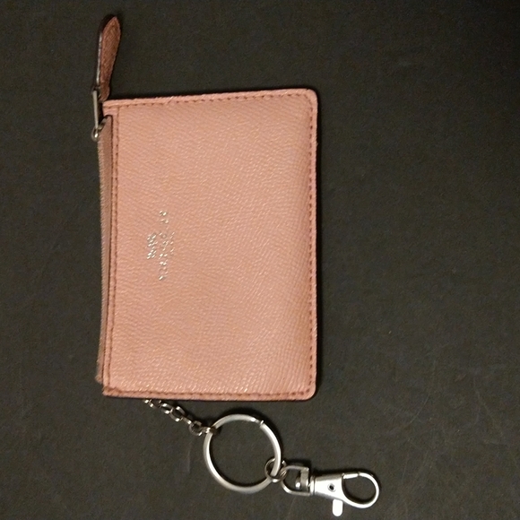 VGUC. Coach blush pink card holder / keychain. - Picture 4 of 8